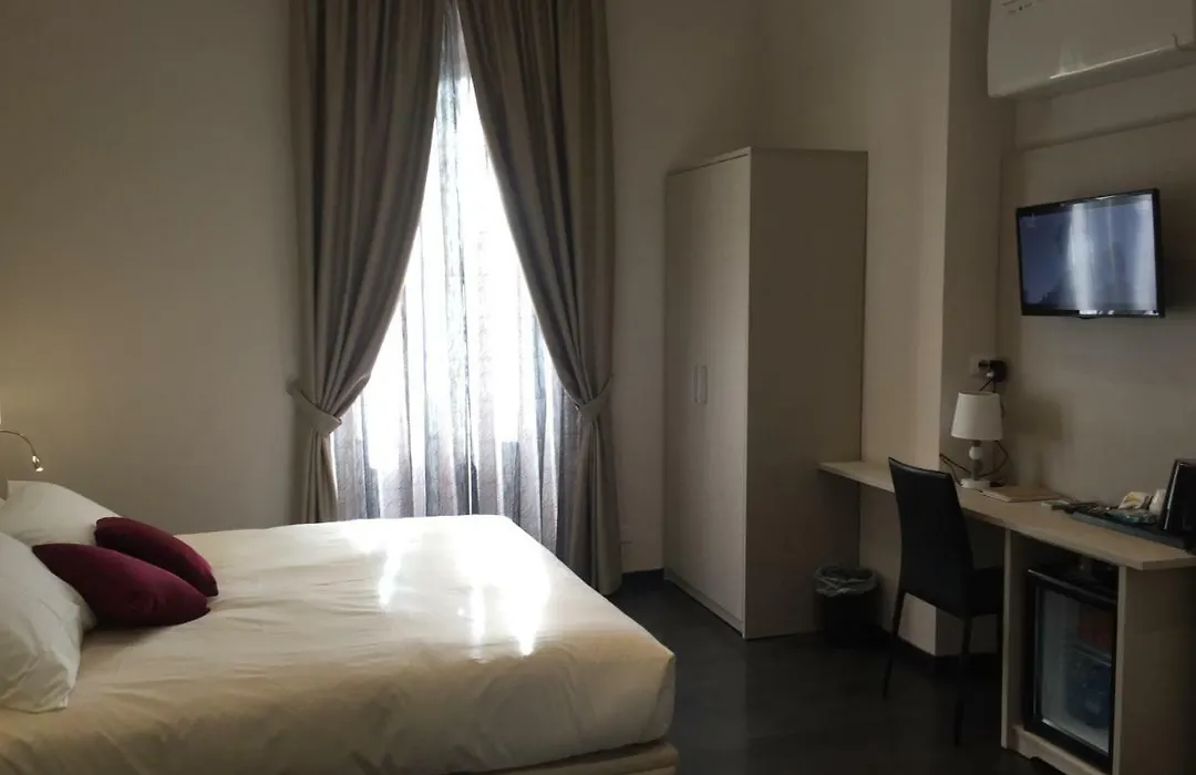Les Chambres De La Place-1