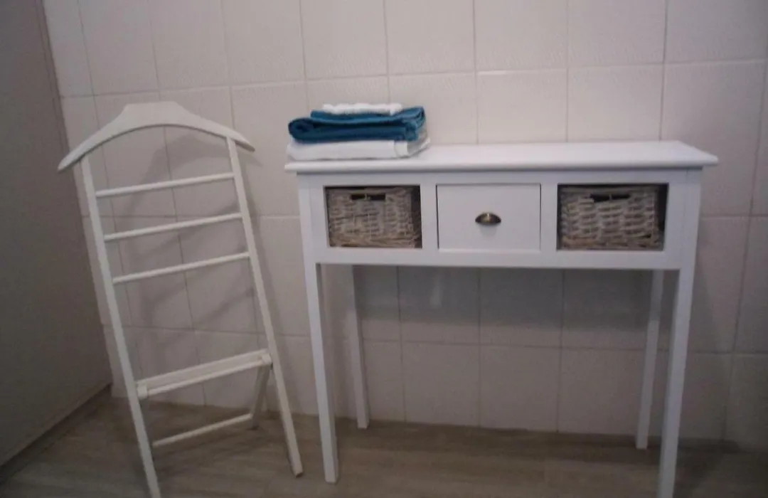 Suite 11-1