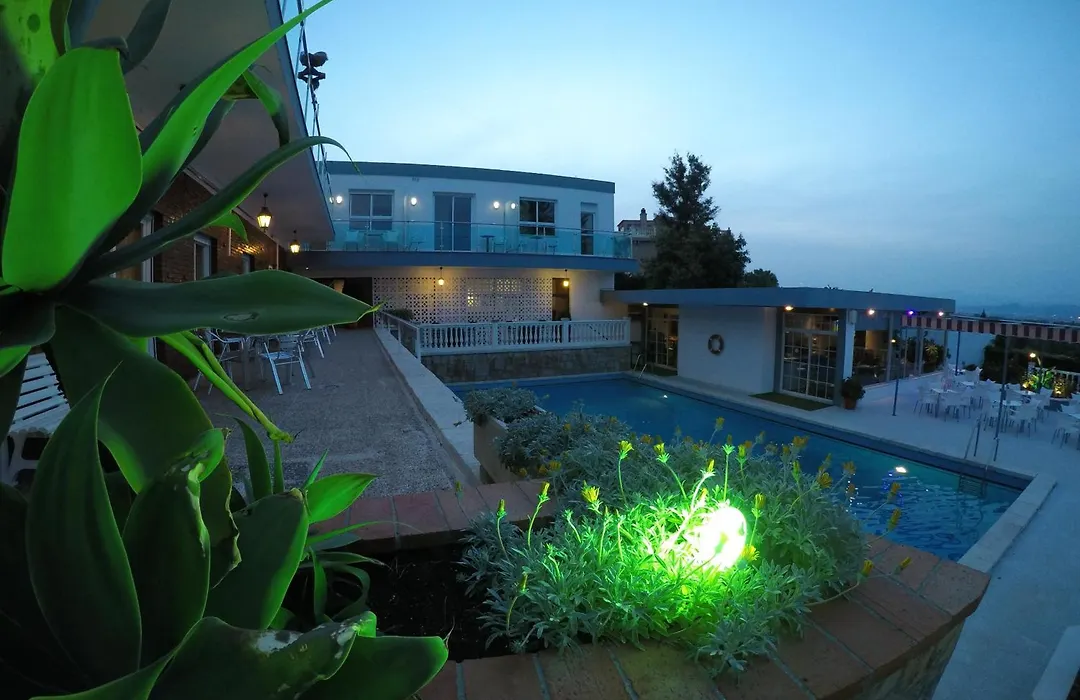 Hotel Complejo Los Rosales-1