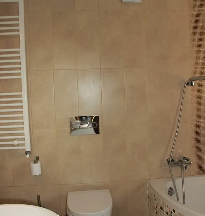 Eliza Villa Lux-1