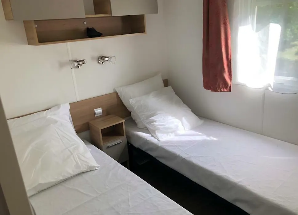 Mobil Home Proche Du Plan D'Eau D'Embrun-1