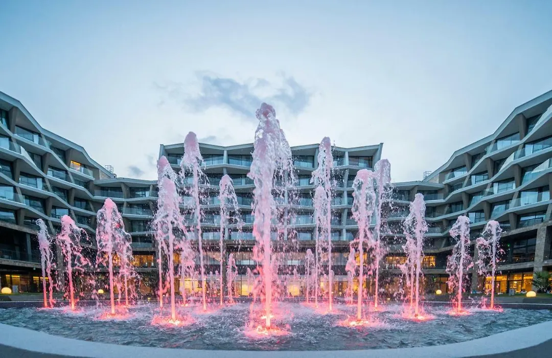 Wave Resort-1