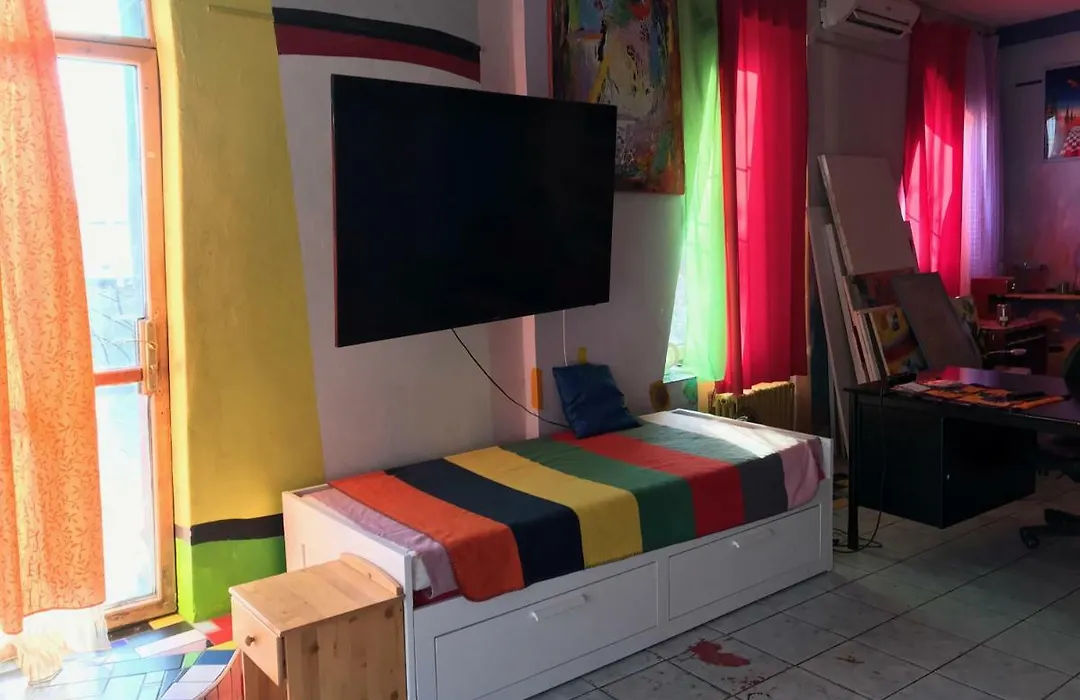 Sebarozvojove Centrum Vedy A Umenia S Ubytovanim-1