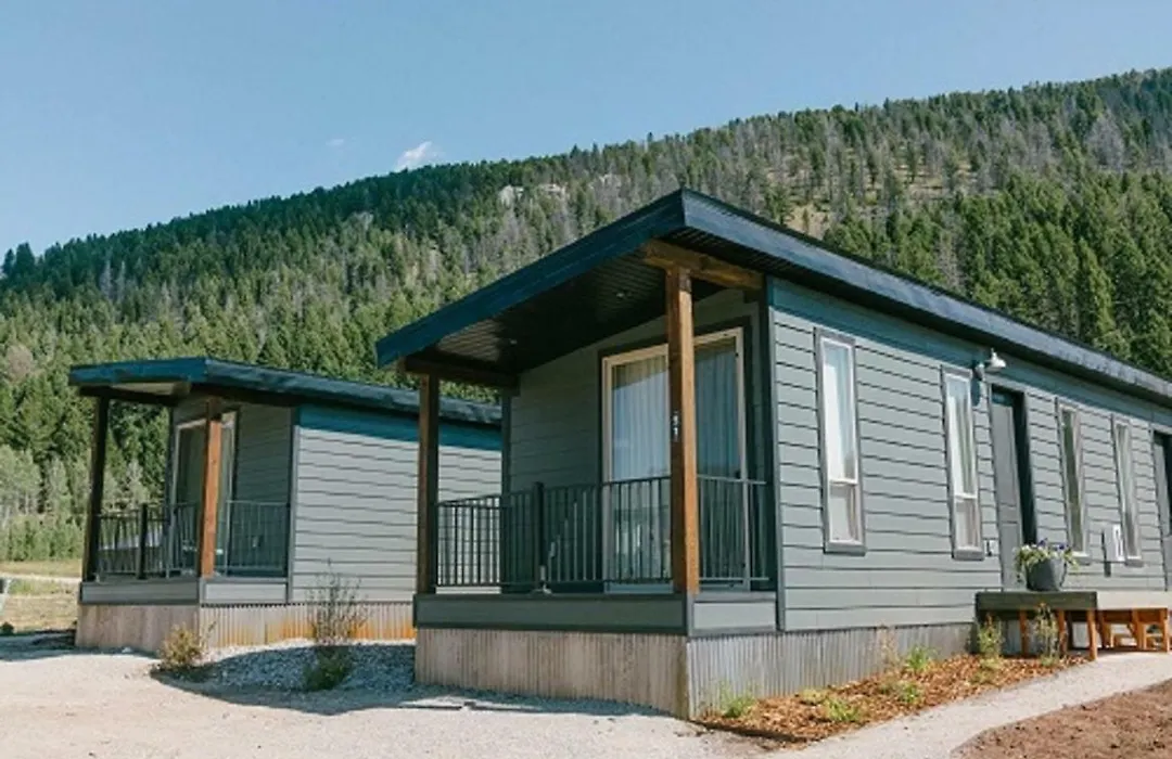 Terra Nova Cabins-1