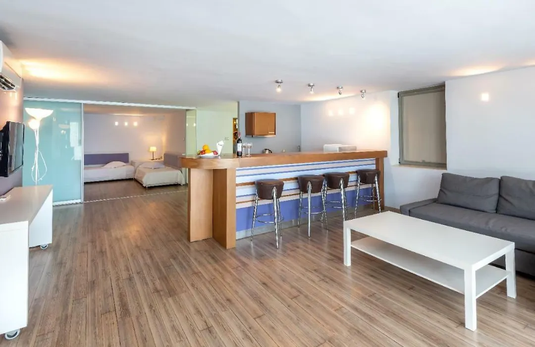 Triton Boutique Hotel-1