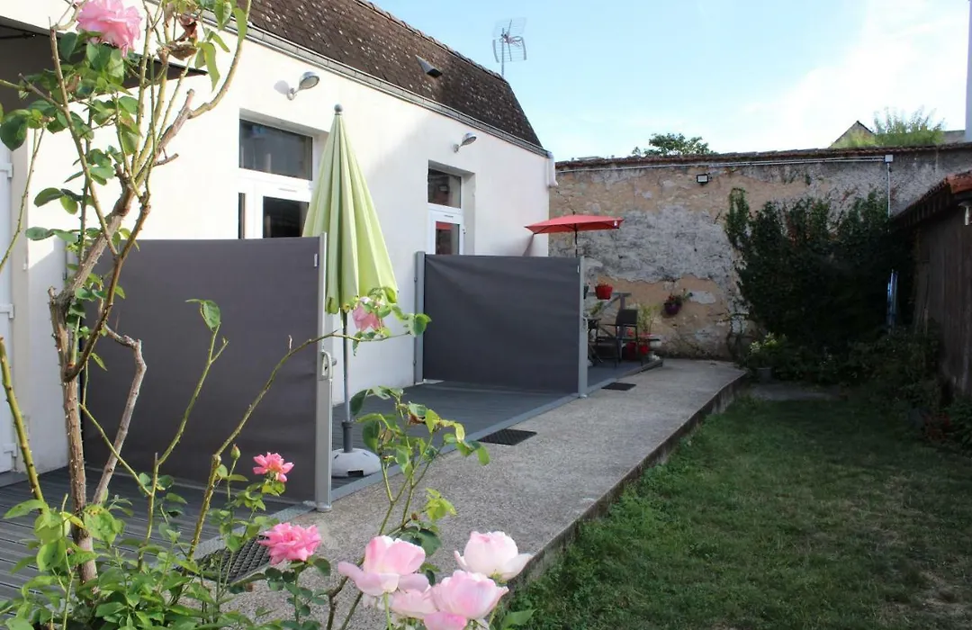 Les Bains Douches-1