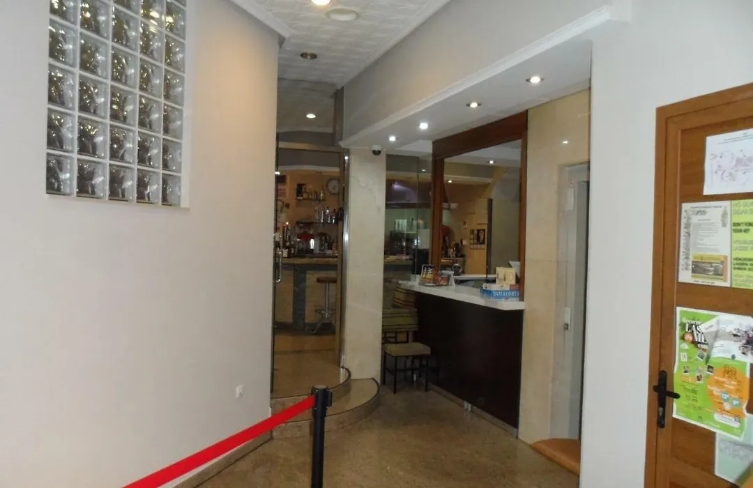 Hostal Coruña-1