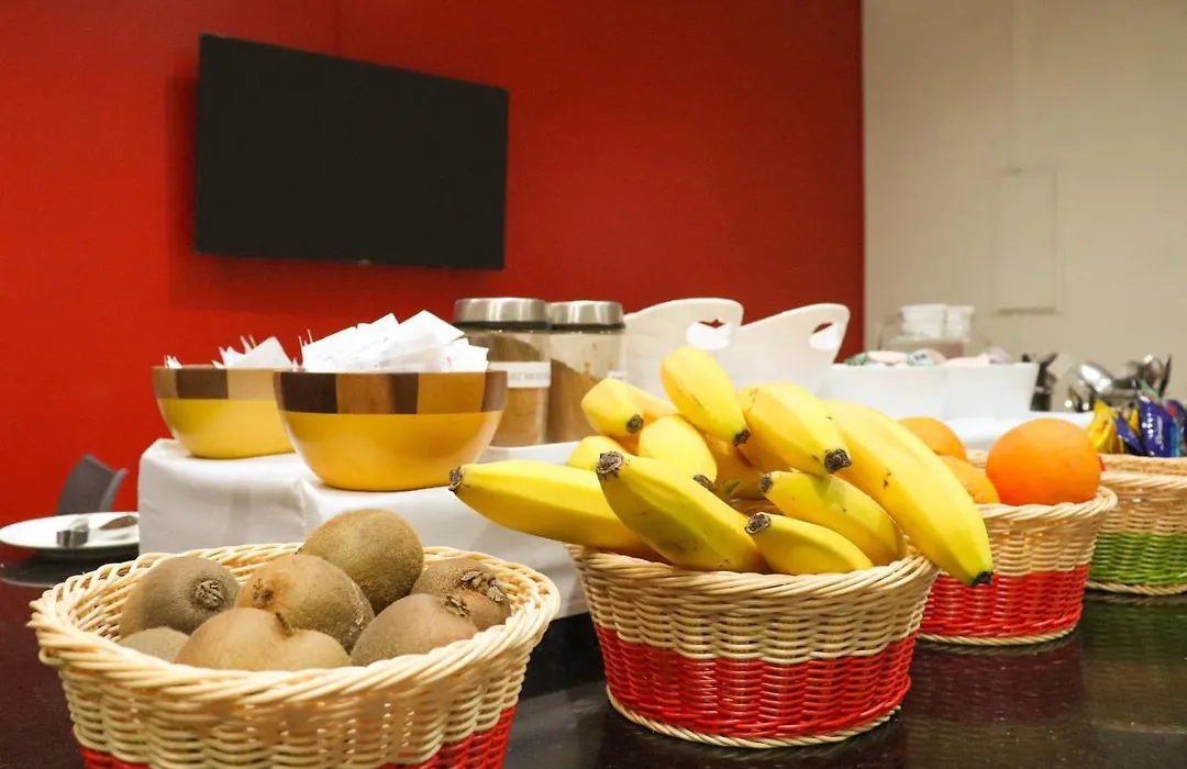 Clh Suites Santiago-1