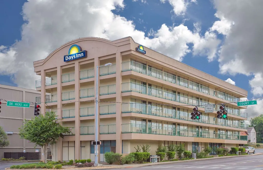 Days Inn By Wyndham Florence Downtown-1