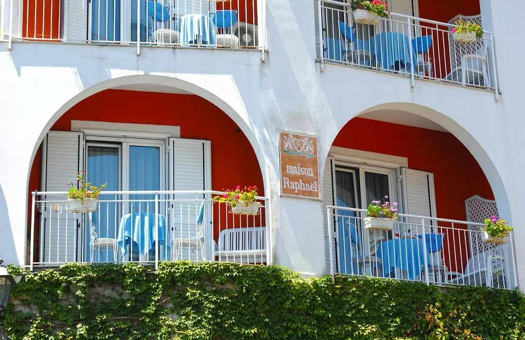 Maison Raphael-1