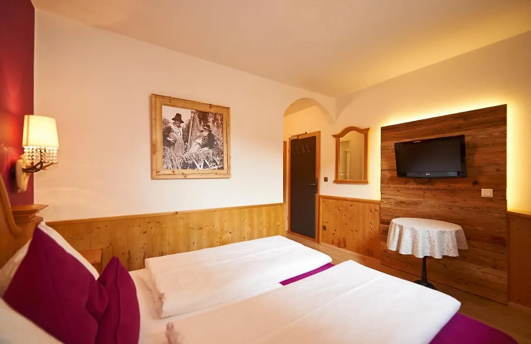 Hotel Lisa-1
