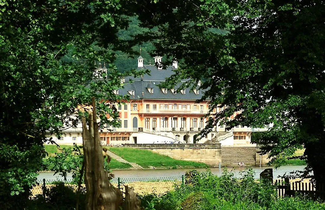 Therese-Malten-Villa-1