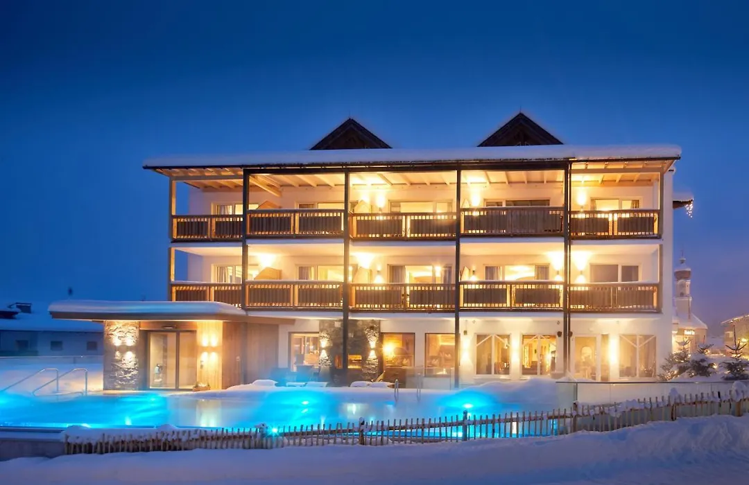 Hotel Sonnenspitze-1
