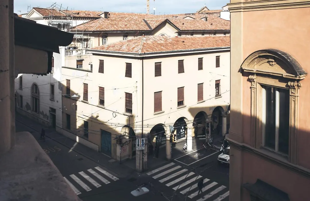 Gregorini Bingham Art Luxury Suites-1