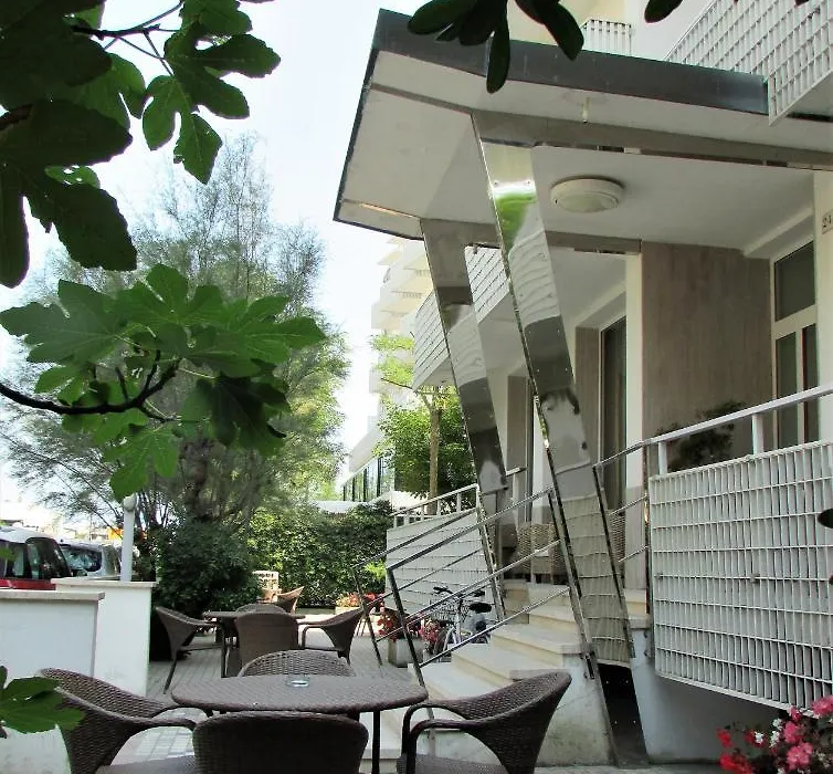 Hotel Villa Fiorita-1