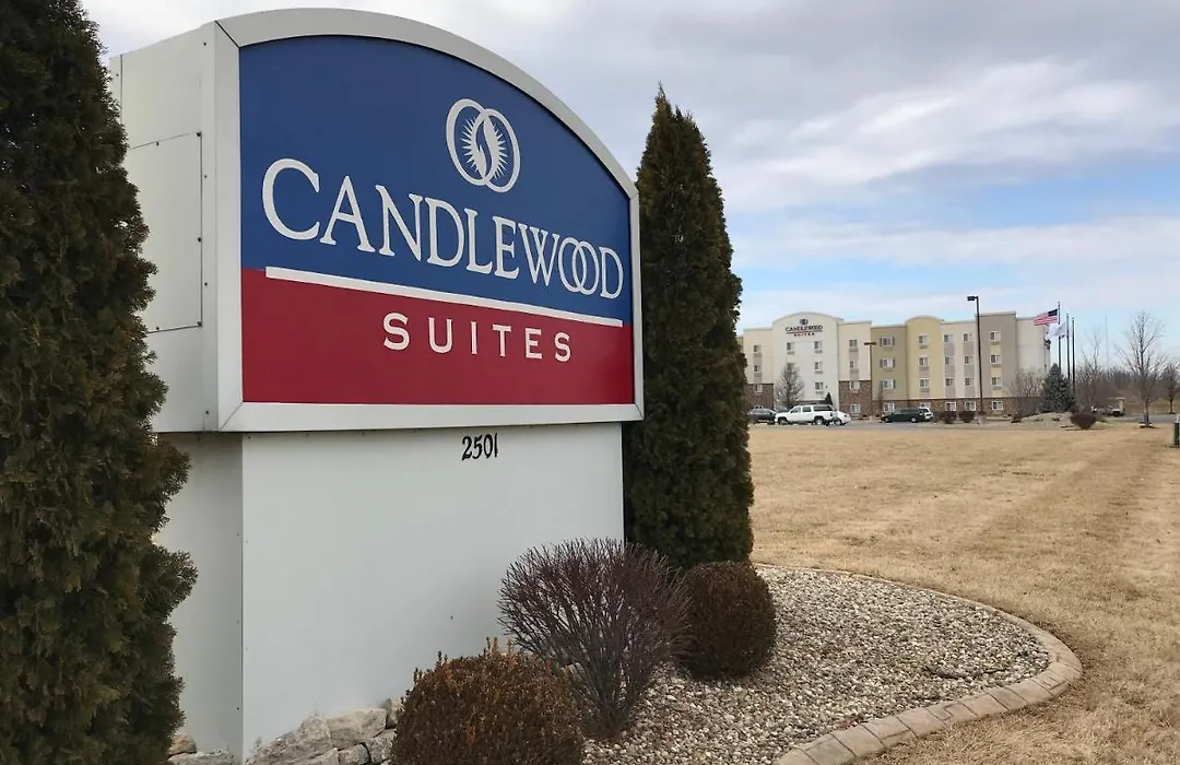 Candlewood Suites Springfield-1
