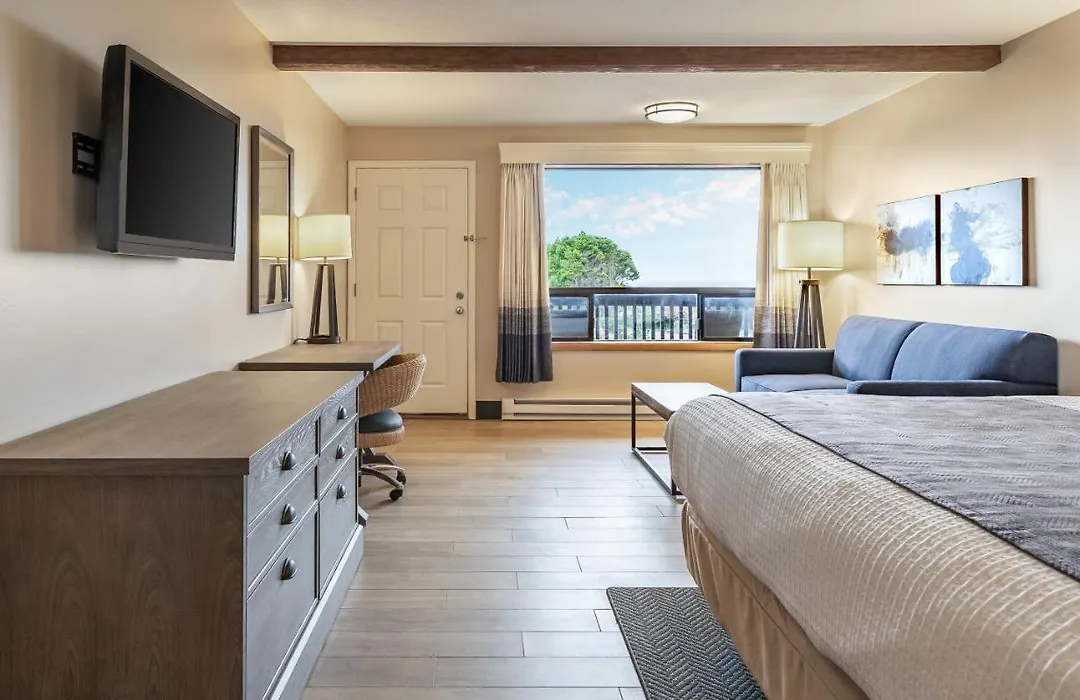 Gold Beach Inn-1