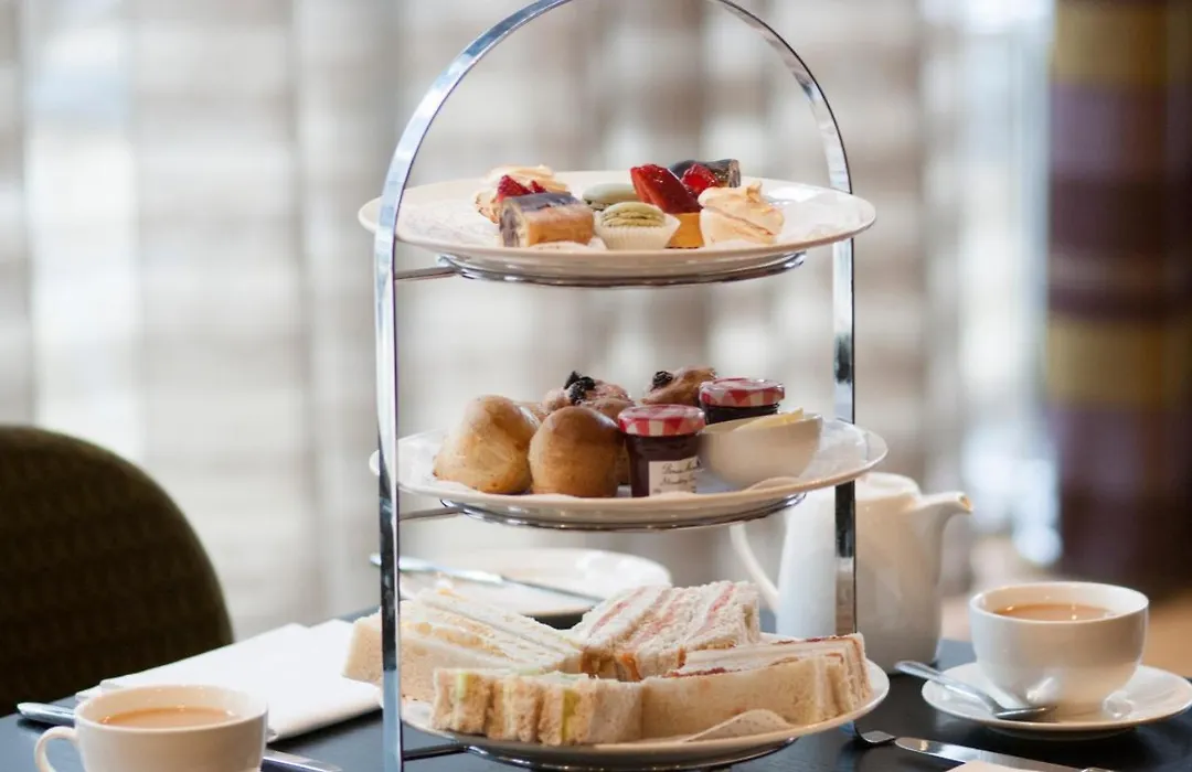 Hilton Garden Inn Aberdeen City Centre-1