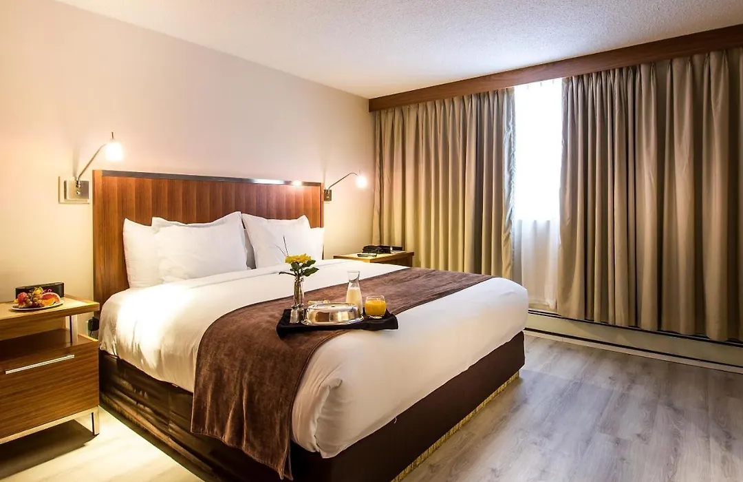 International Hotel Calgary-1