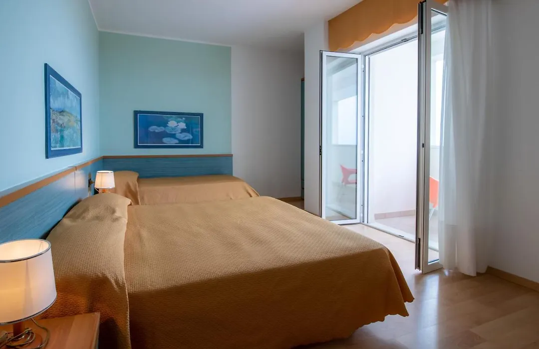 Hotel Parigi-1