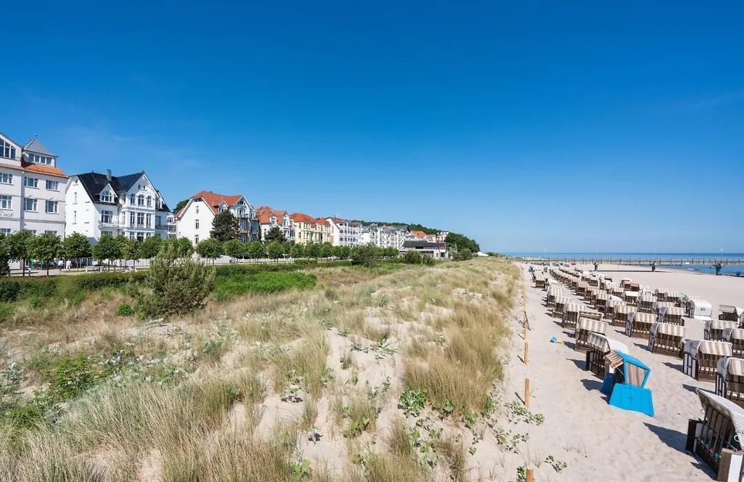 Strandhotel Möwe-1