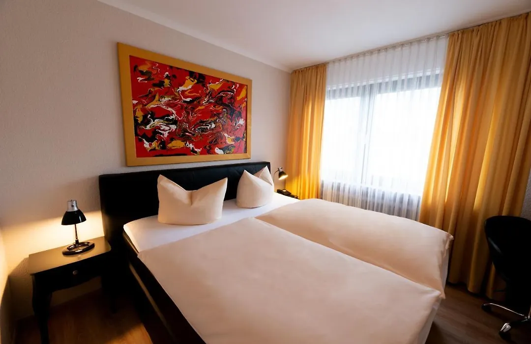 Hotel Garni Regent-1