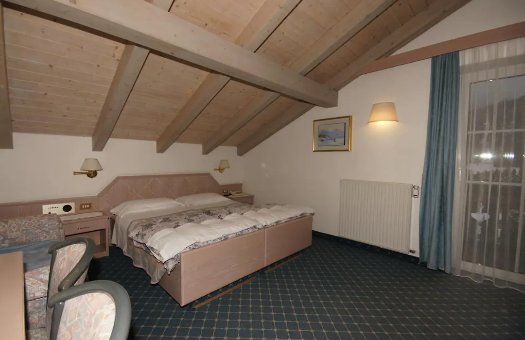 Hotel Villa Mozart-1