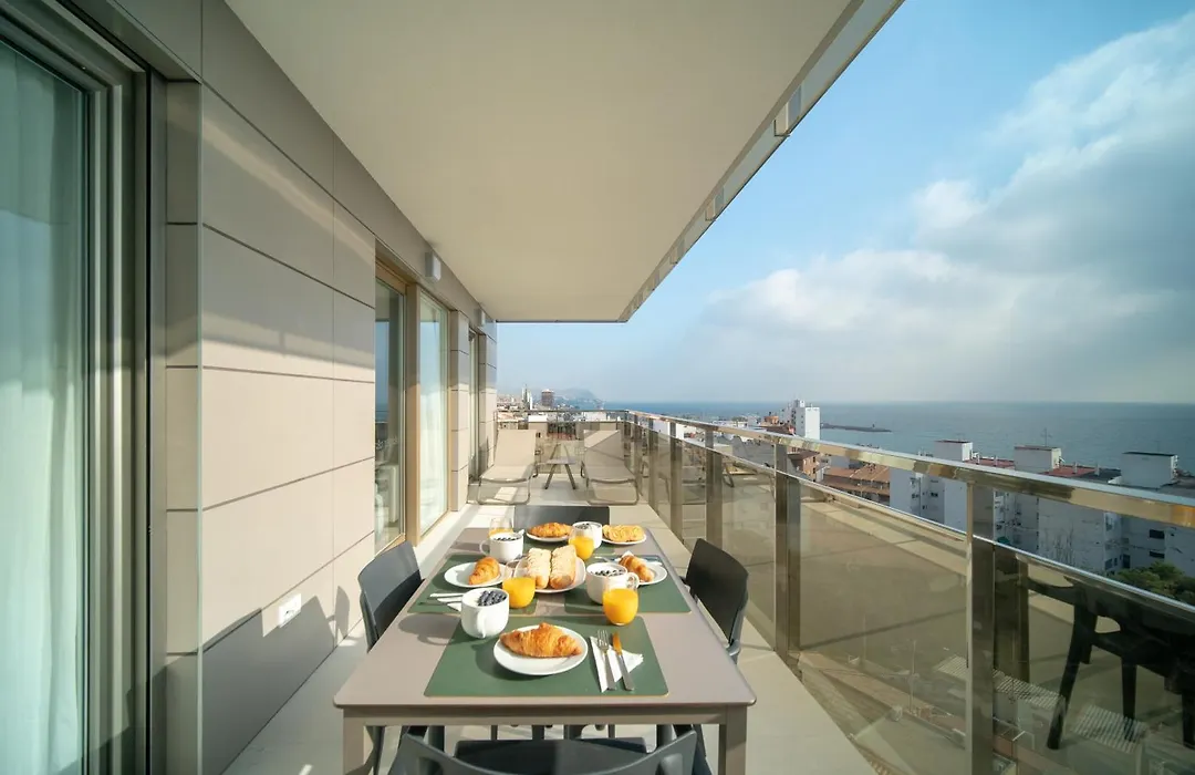 Ahoy Apartments-1