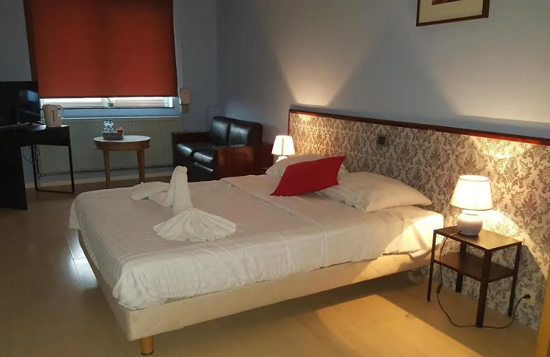 Hotel Bentley-1