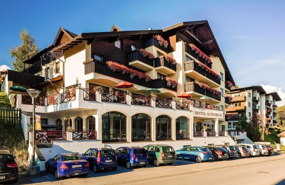 Hotel Garni Alpenruh-Micheluzzi-1