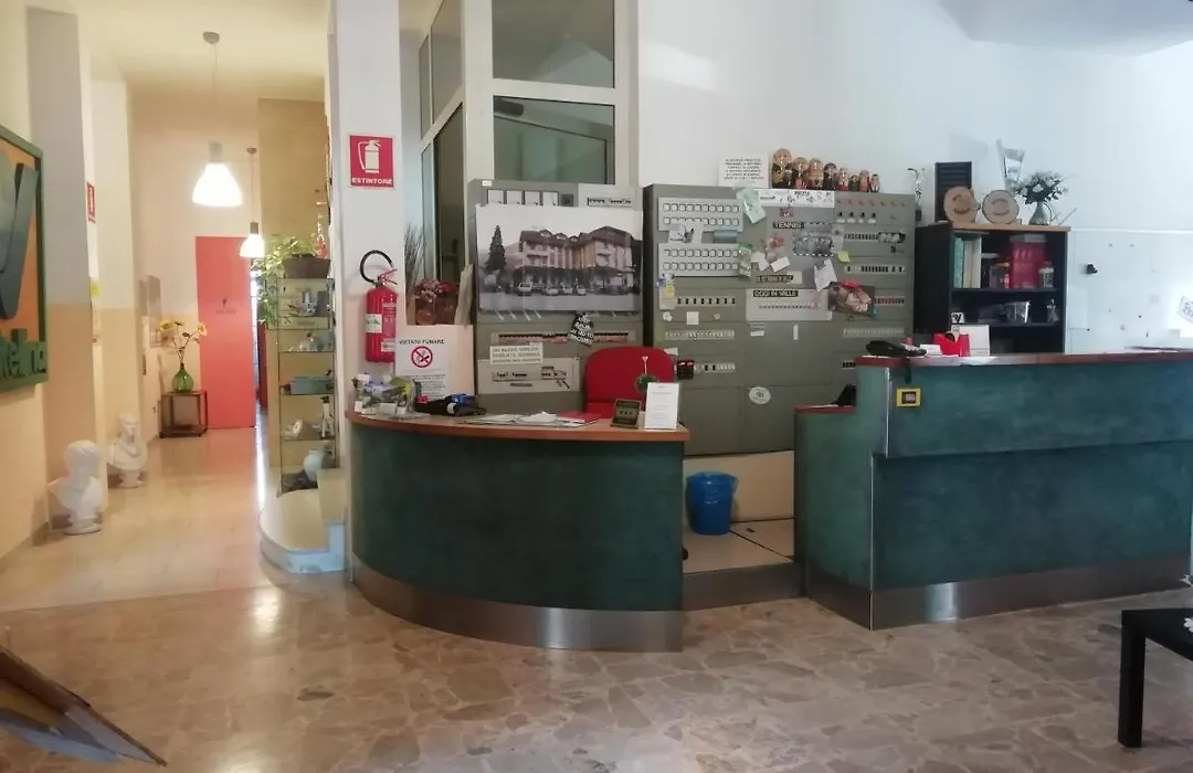 Hotel Rezia Valtellina-1