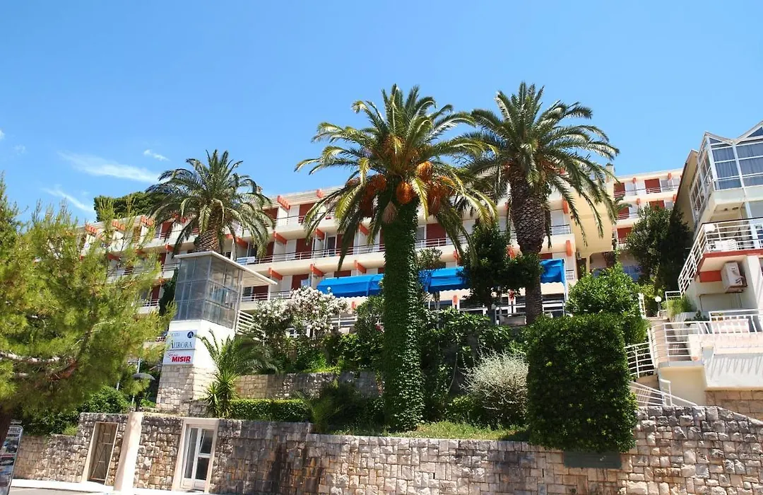 Hotel Aurora-1