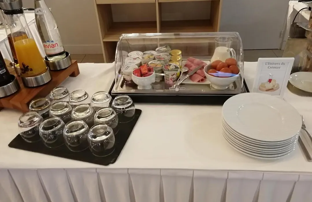 Hôtel restaurant d'application Lesdiguieres - Ecole hôtelière --1