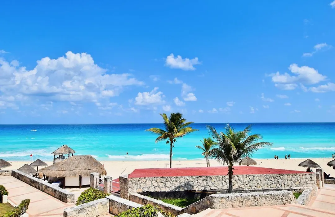Solymar Condo Beach Resort By Casago-1