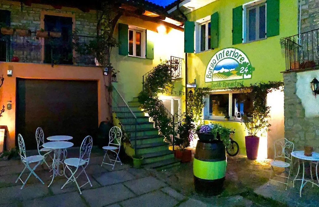 Borgo Inferiore 24-1