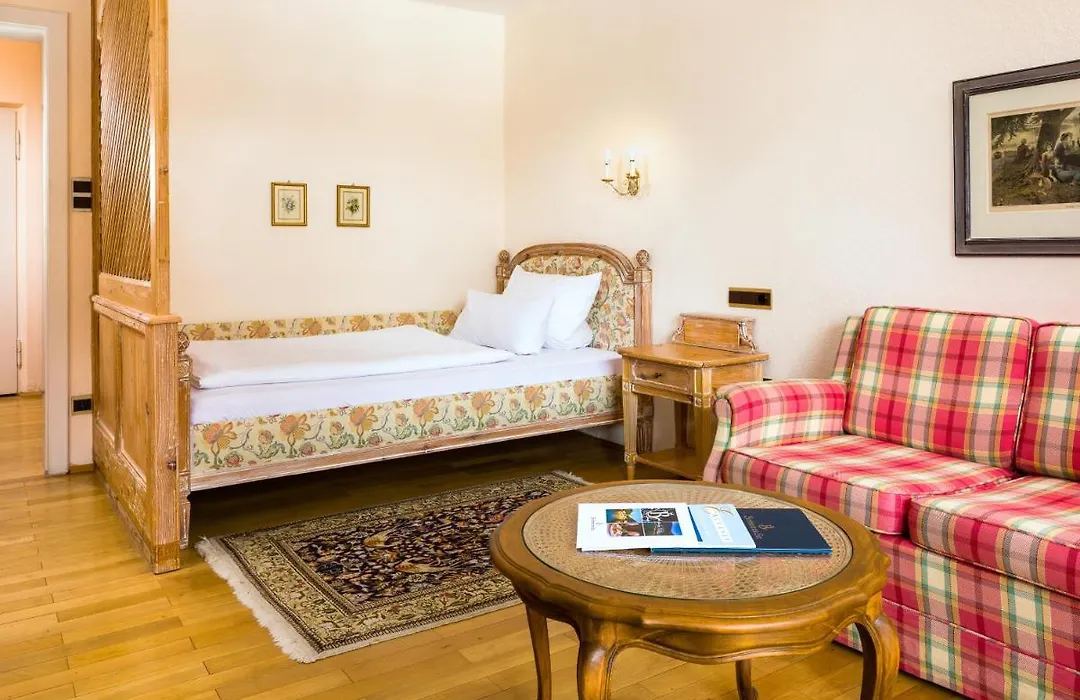 Hotel Bachmair Am See-1