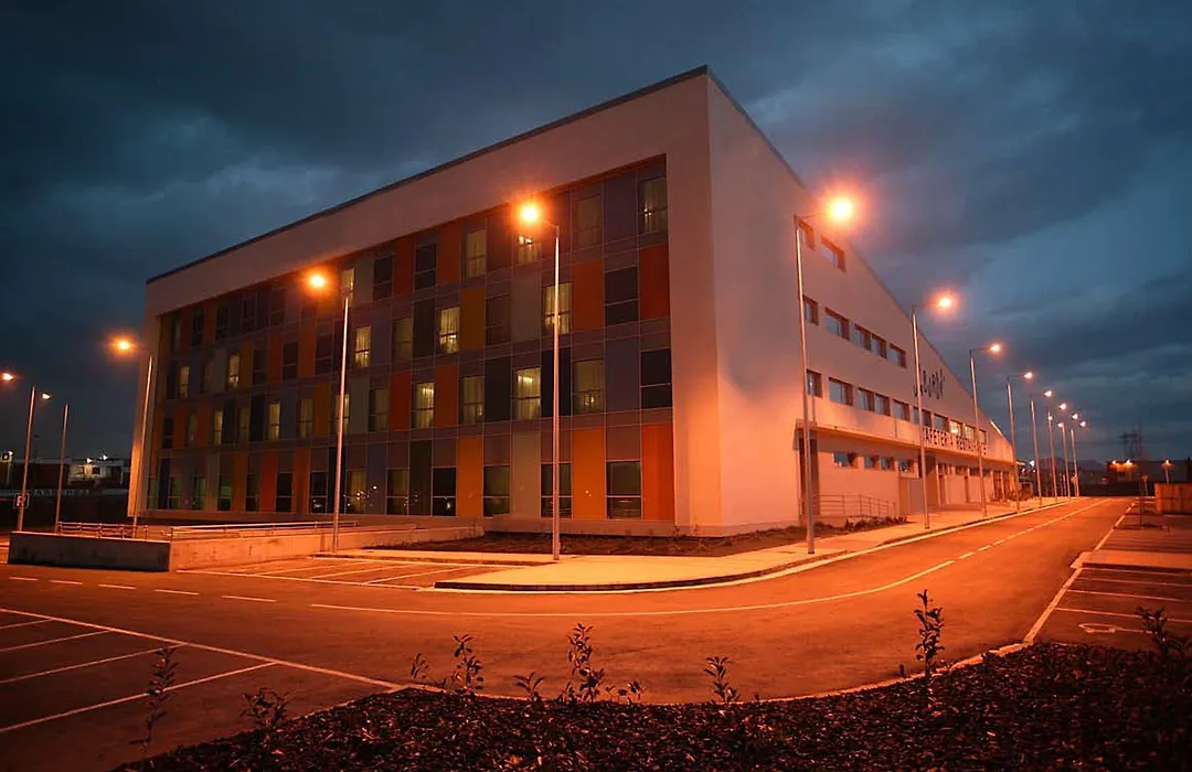 ELE Hotelandgo Arasur-1