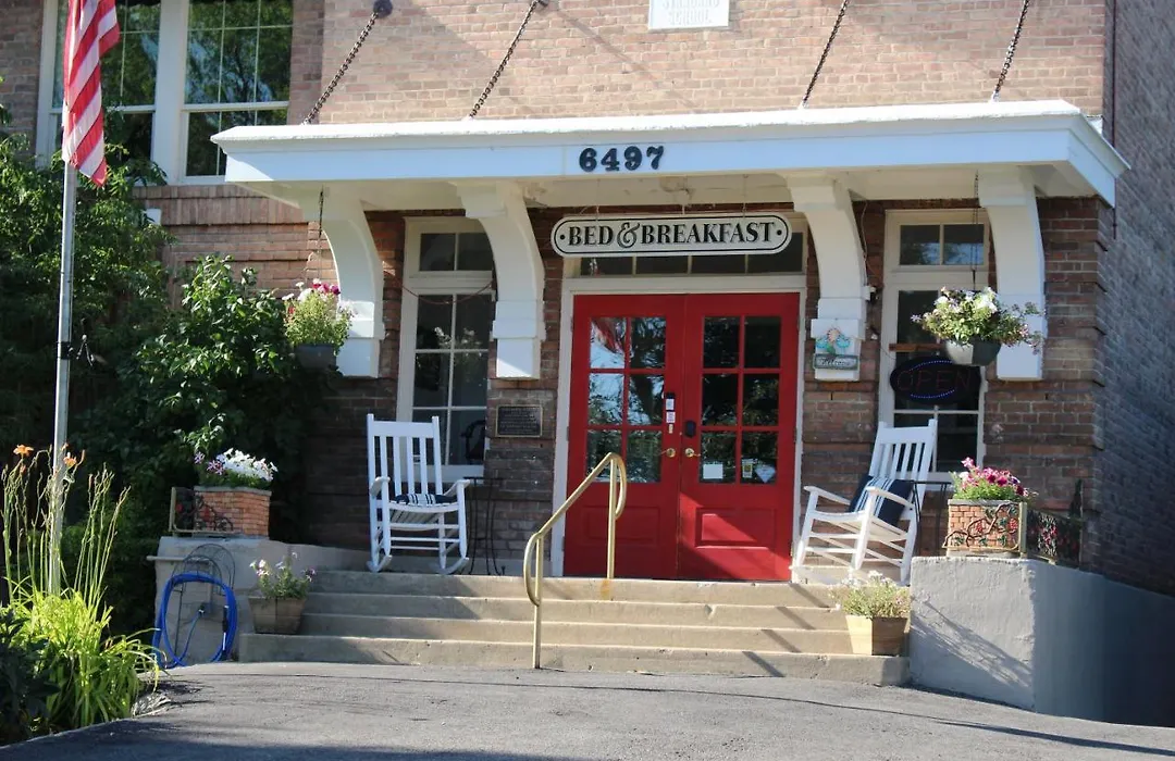 Northside School Bed & Breakfast-1