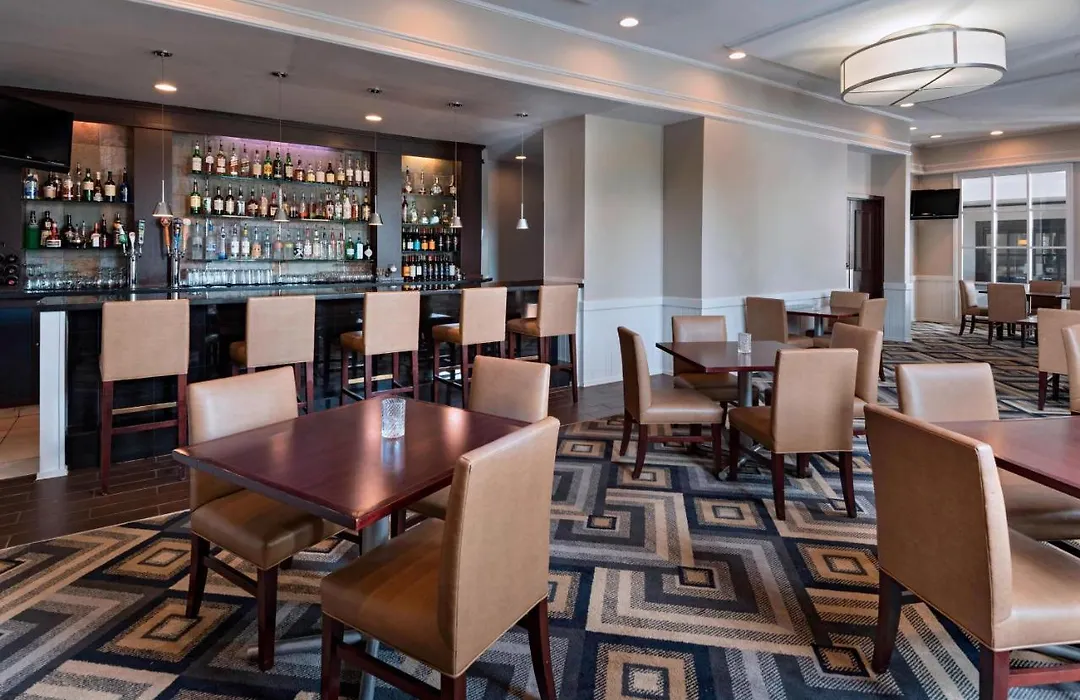Sheraton Bellevue Hotel-1