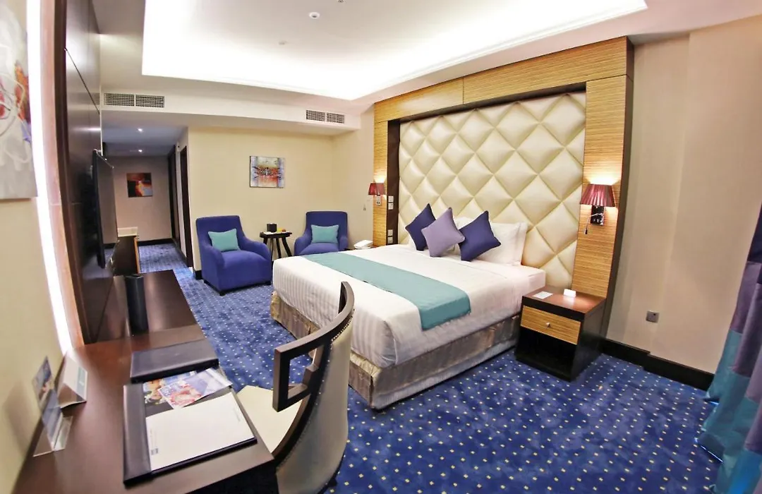 Armada Avenue Hotel-1