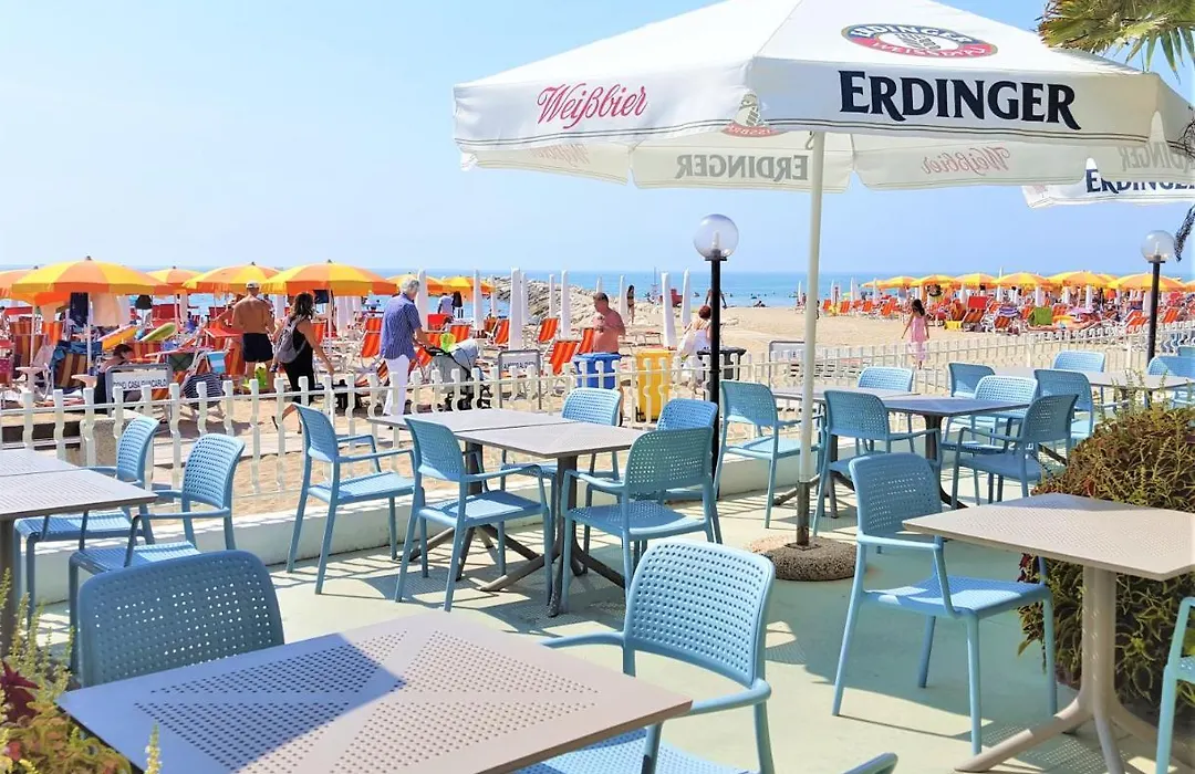 Hotel Righetto Fronte Mare-1