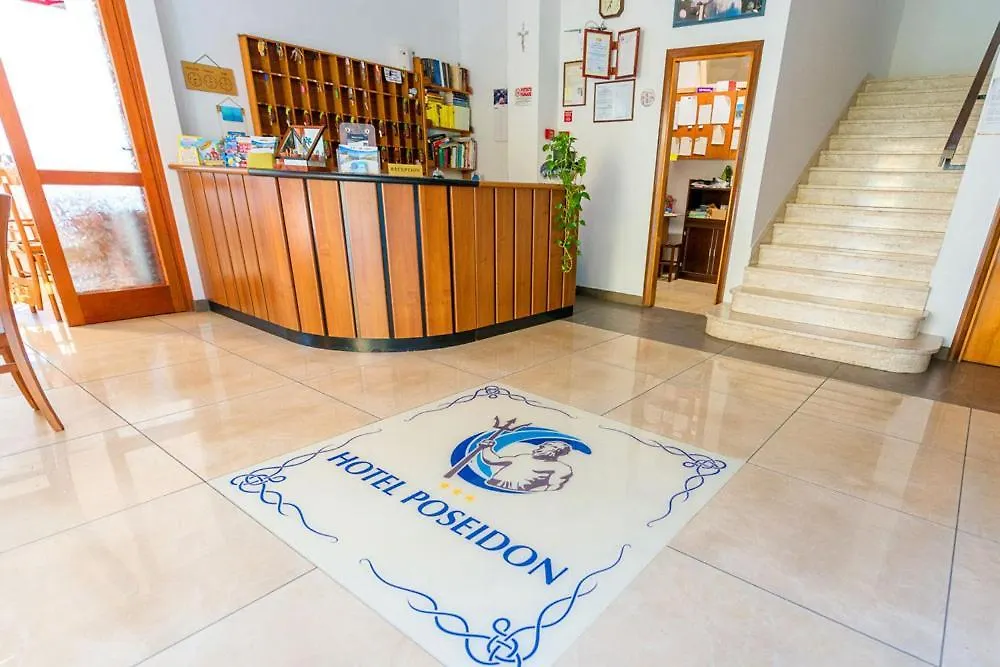 Hotel Poseidon-1