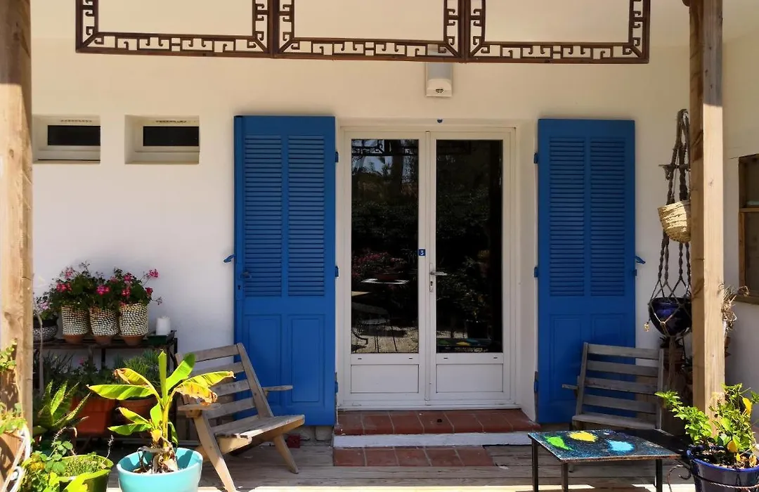 Hôtel Lido Beach-1