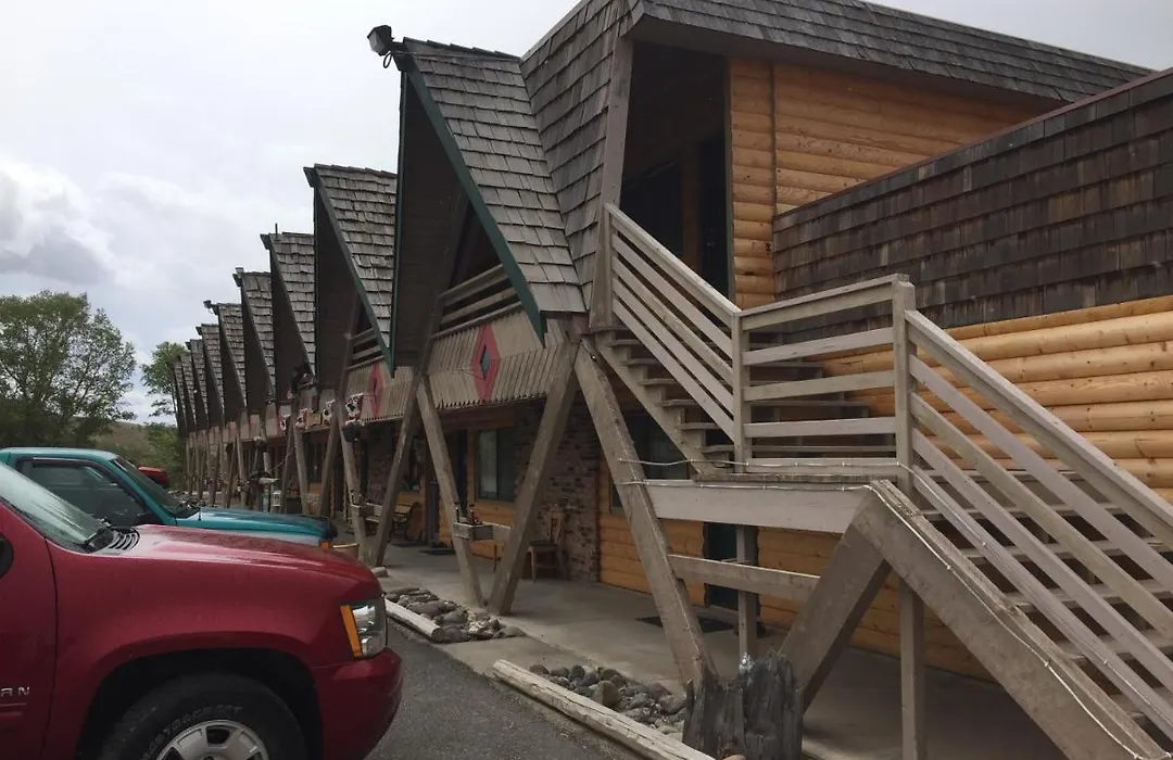 Rocky Mountain Lodge-1