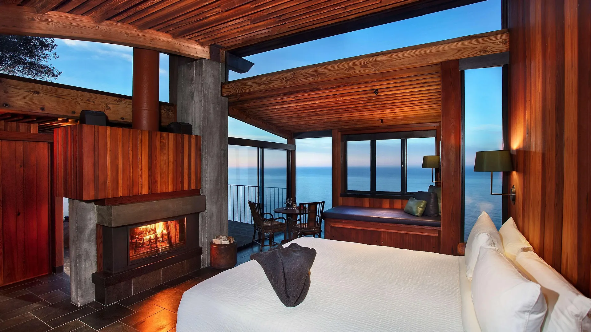 Post Ranch Inn Big Sur: 4 star Hotel with a Minimum Price 1925US ...