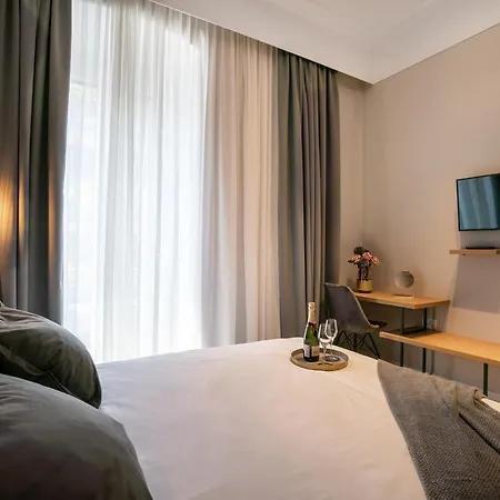 Harbour Residence Rooms-2