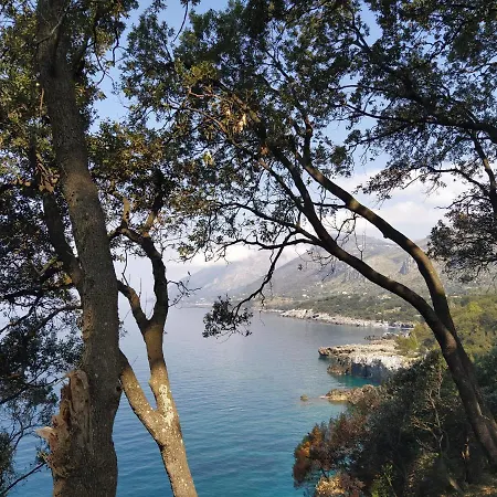 Judia Camere sul mare-3