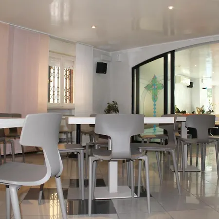 Hotel Vernel-2