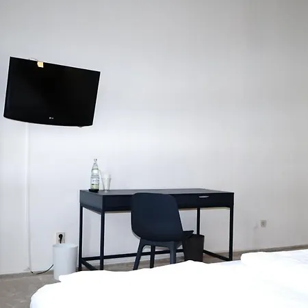 Hotel Comet am Kurfürstendamm-3