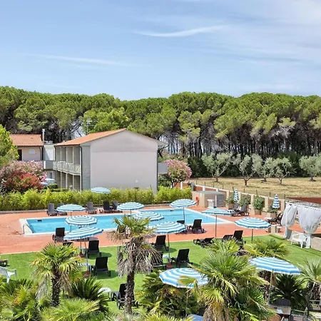 Oleandri Suite Hotel-3